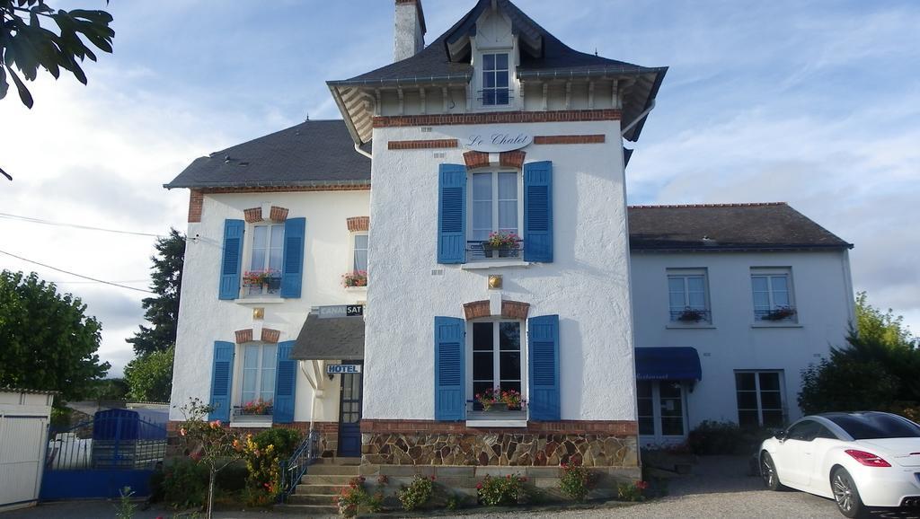 Hotel Restaurant Le Chalet Guéméné-Penfao Extérieur photo